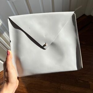 Envelope clutch